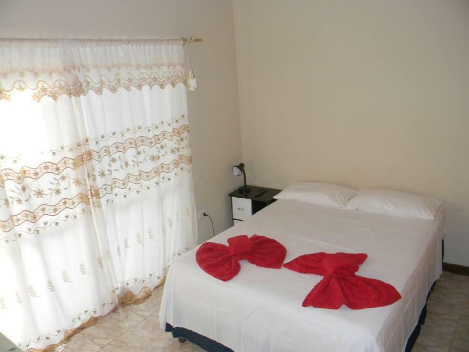 Apart Hotel El Duende Puerto Iguazú Esterno foto